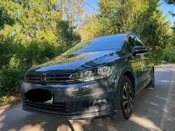 Grau Gebraucht 2021 VW Touran Active Van / Kleinbus | 26.000 € (Guter Preis)