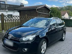 Schwarz Gebraucht 2012 VW Golf VII Kombi | 4.300 € (Guter Preis)