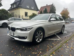 Weiß Gebraucht 2012 BMW 318 Luxury Line Kombi | 10.500 € (Fairer Preis)