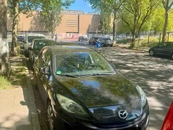 Schwarz Gebraucht 2011 Mazda 3 Limousine | 7.400 € (Fairer Preis)