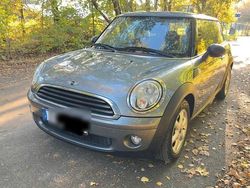 Grau Gebraucht 2010 Mini ONE Kleinwagen | 3.200 € (Guter Preis)