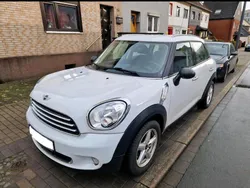 Weiß Gebraucht 2011 Mini Countryman SUV | 9.300 €