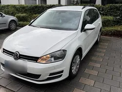 Weiß Gebraucht 2016 VW Golf VII Trendline Kombi | 8.500 € (Guter Preis)