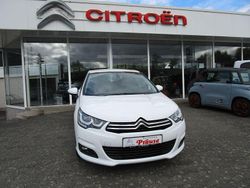 Weiß Gebraucht 2017 Citroën C4 SELECTION Limousine | 9.750 € (Teuer)