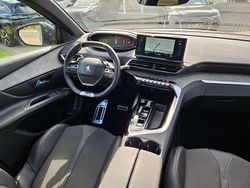 Nera perla schwarz metallic Gebraucht 2024 Peugeot 5008 GT SUV | 24.890 € (Superpreis)