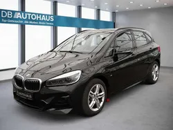 Schwarz Gebraucht 2021 BMW 225 Active Tourer iPerformance Van / Kleinbus | 22.490 € (Etwas zu teuer)