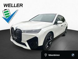 Mineralweiß (weiß) Gebraucht 2023 BMW iX Comfort Edition SUV | 49.950 € (Fairer Preis)