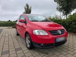 Rot Gebraucht 2010 VW Fox Kleinwagen | 1.300 € (Guter Preis)