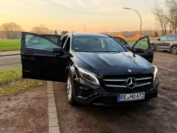 Schwarz Gebraucht 2015 Mercedes GLA220 SUV | 15.490 € (Guter Preis)