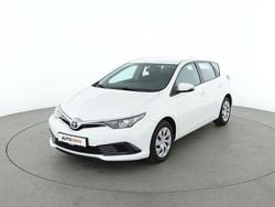 Weiß Gebraucht 2016 Toyota Auris Cool Limousine | 9.780 € (Fairer Preis)
