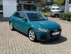 Grün Gebraucht 2020 Audi A1 Sportback Advanced Kleinwagen | 19.450 € (Superpreis)