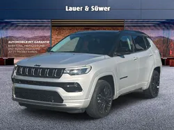 Silber Gebraucht 2023 Jeep Compass SUV | 34.900 € (Fairer Preis)