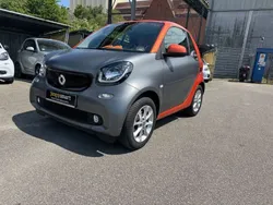 Grau Gebraucht 2017 Smart ForTwo Cabrio Passion Cabrio | 14.390 € (Guter Preis)