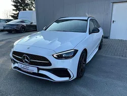 Weiß Gebraucht 2025 Mercedes C200 AMG line Limousine | 49.790 € (Teuer)