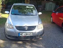 Silber Gebraucht 2008 VW Fox Kleinwagen | 2.100 € (Fairer Preis)