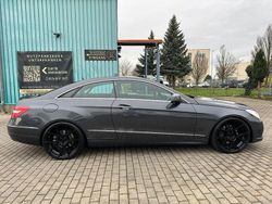 Grau Gebraucht 2012 Mercedes E300 Avantgarde Coupé | 10.990 € (Guter Preis)