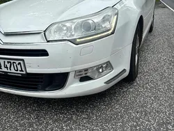 Weiß Gebraucht 2012 Citroën C5 Exclusive Kombi | 5.950 € (Teuer)