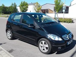 Gebraucht 2011 Mercedes A180 Elegance Van / Kleinbus | 9.990 € (Teuer)