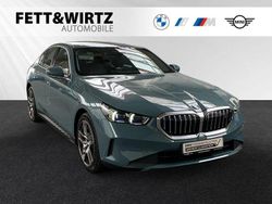 Cape york grün metallic Gebraucht 2024 BMW i5 Comfort Edition Limousine | 44.490 €