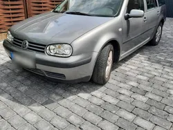 Grau Gebraucht 2002 VW Golf IV Kombi | 1.400 € (Fairer Preis)