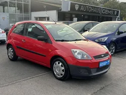 Rot Gebraucht 2006 Ford Fiesta Ambiente Kleinwagen | 1.990 € (Fairer Preis)