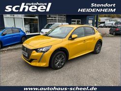 Gelb Gebraucht 2021 Peugeot e-208 Allure Kleinwagen | 15.490 € (Guter Preis)