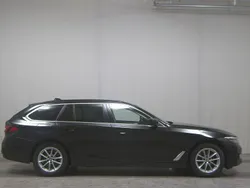 Schwarz Gebraucht 2021 BMW 520 Performance Kombi | 22.980 € (Guter Preis)