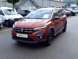 Terracottabraun Gebraucht 2022 Dacia Jogger Extreme Van / Kleinbus | 16.850 € (Fairer Preis)