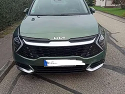 Grün Gebraucht 2022 Kia Sportage 2 SUV | 25.500 € (Etwas zu teuer)