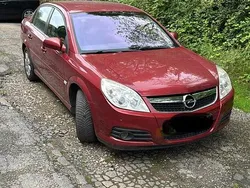 Rot Gebraucht 2006 Opel Vectra Limousine | 2.500 € (Fairer Preis)