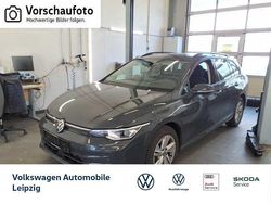 Grau Gebraucht 2024 VW Golf VIII Life Kombi | 29.430 € (Fairer Preis)