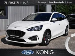 Weiß Gebraucht 2020 Ford Focus ST-Line Kombi | 19.290 € (Fairer Preis)