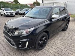 Schwarz Gebraucht 2017 Suzuki Vitara SUV | 18.500 € (Etwas zu teuer)