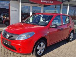 Rot Gebraucht 2010 Dacia Sandero Basis Kleinwagen | 1.699 € (Guter Preis)