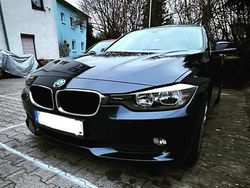 Blau Gebraucht 2013 BMW 320 Kombi | 8.700 € (Teuer)