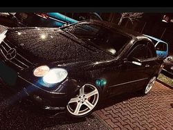 Schwarz Gebraucht 2003 Mercedes CLK320 Cabrio | 6.200 € (Etwas zu teuer)