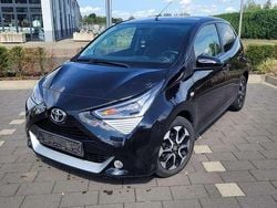 Schwarz Gebraucht 2021 Toyota Aygo x-press Kleinwagen | 9.199 € (Guter Preis)