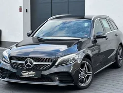 Oliv matt Gebraucht 2020 Mercedes C300 AMG line Kombi | 24.700 € (Superpreis)