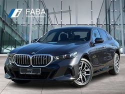 Grau Neu 2025 BMW i5 M Sport Limousine | 65.690 € (Guter Preis)