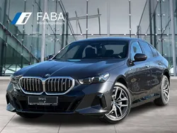 Grau Neu 2025 BMW i5 M Sport Limousine | 64.790 € (Superpreis)