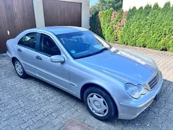 Silber Gebraucht 2001 Mercedes C180 Classic Limousine | 2.900 € (Guter Preis)