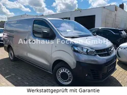 Grau Neu 2024 Opel Vivaro Van | 33.308 € (Teuer)