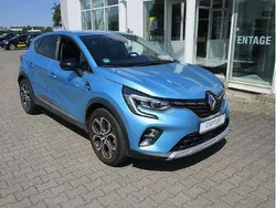 Celadon blue Gebraucht 2021 Renault Captur Intens SUV | 15.990 € (Fairer Preis)
