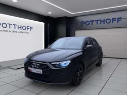 Mythosschwarz metallic Gebraucht 2024 Audi A1 Sportback Ambiente Kleinwagen | 21.450 € (Guter Preis)