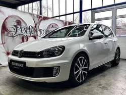 Candyweiß Gebraucht 2012 VW Golf VII GTD Kleinwagen | 11.999 € (Fairer Preis)