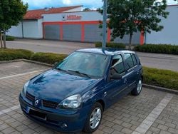Blau Gebraucht 2003 Renault Clio II Kleinwagen | 1.100 € (Superpreis)