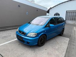Blau Gebraucht 2002 Opel Zafira OPC Van / Kleinbus | 2.999 € (Teuer)