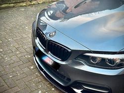 Grau Gebraucht 2018 BMW M240 M Sport Coupé | 40.000 €