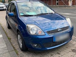 Blau Gebraucht 2008 Ford Fiesta Kleinwagen | 1.100 € (Guter Preis)