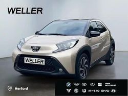 Ginger beige metallic/dach mysticschwarz mica Neu 2025 Toyota Aygo Kleinwagen | 16.790 €